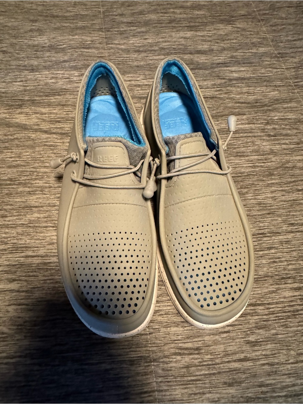 Reef Men’s water shoes
